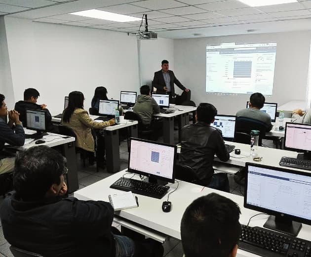 curso marketing digital presencial desde cero